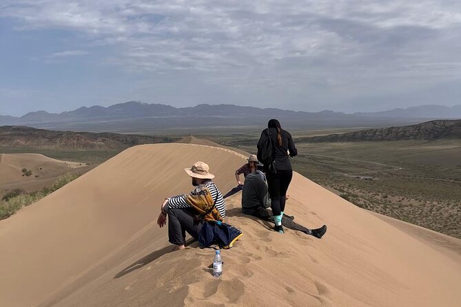2 day tour to Altyn Emel Singing Dune and Aktau mountain - Hiking through the Aktau Mountains