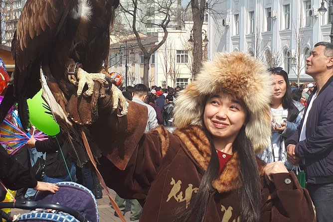Almaty city tour. Shymbulak, Koktobe, Green market, Park 28 Panfilov's guardsmen - From Abay Avenue to the foothills