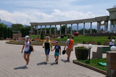 Almaty city tour. Shymbulak, Koktobe, Green market, Park 28 Panfilov’s guardsmen