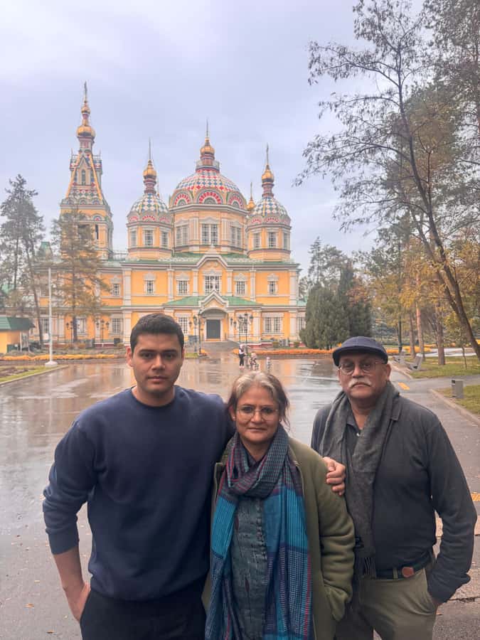 Almaty: City Tour with Mountain Visit - Medeu and the road into the mountains