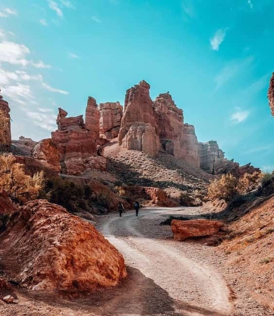 Almaty: Explore 3 Scenic Canyons and Kolsay Lake in 1 Day - What to do during your 2.5 hours at the lake