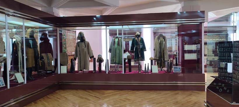 Almaty: Full Day City Tour with Lunch and Museum Tickets - Independence Monument and the center of modern Kazakhstan
