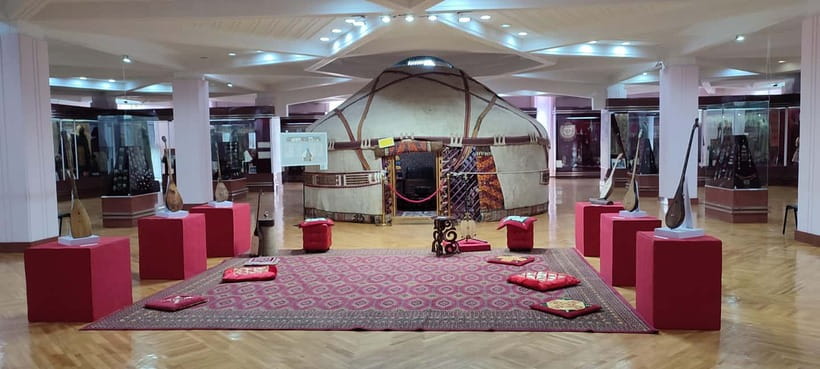 Almaty: Full Day City Tour with Lunch and Museum Tickets - Two hours at the Central State Museum