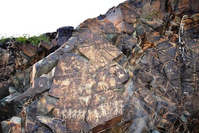 Ancient petroglyphs of Tanbaly - UNESCO World Heritage - Who will get the most from this day