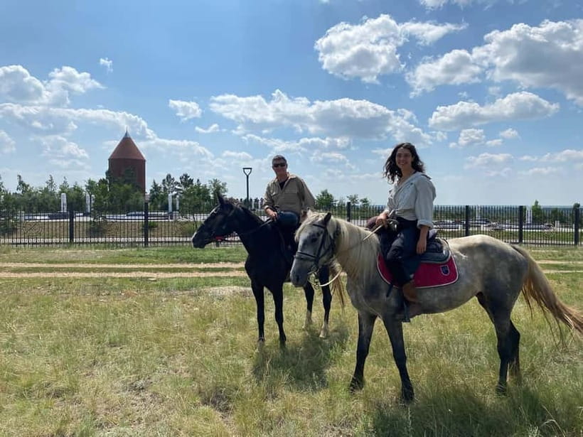 Astana: 2-Day 1-Night Ranch Stay & Tour Historic Mausoleum - Lunch in a yurt and the first taste of Kazakh cooking