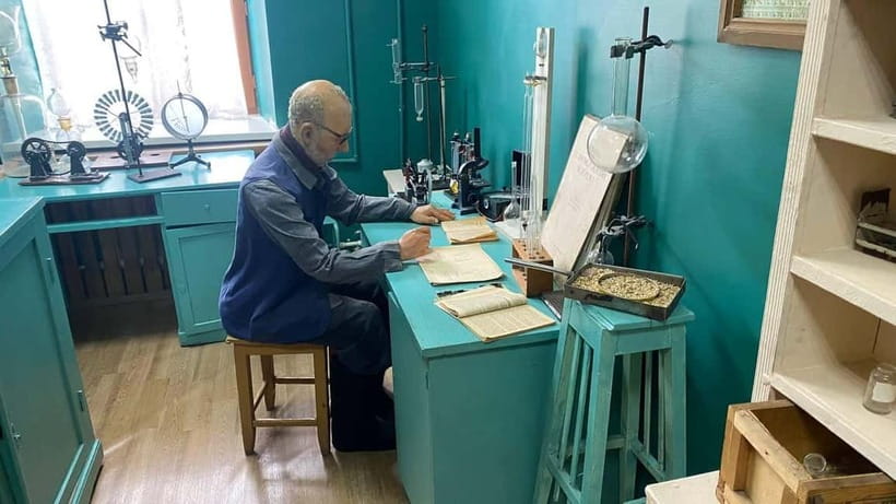 Astana: Back to USSR Gulag Museum with Certified Guide - Reading Karaganda through its Soviet buildings