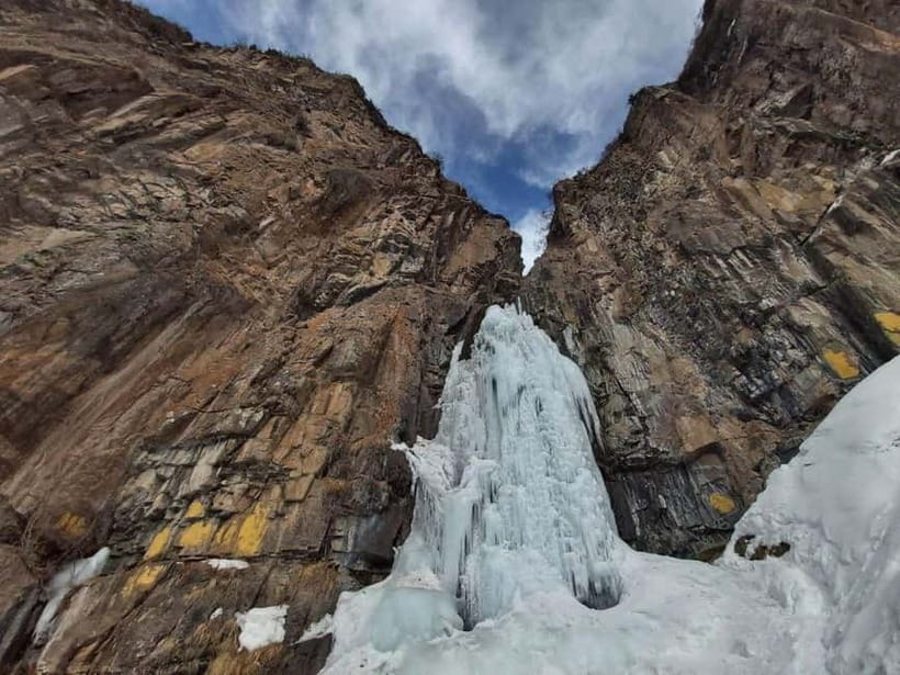 "Butakovka Waterfall" - a half day tour - Leaving Almaty with pickup included