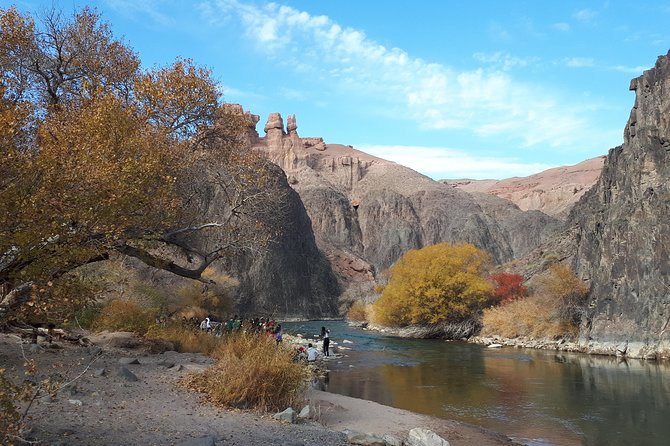 Charyn canyon - The guide can shape the day