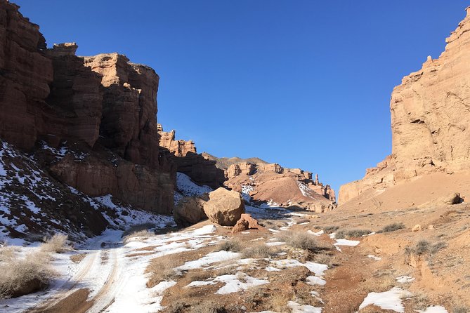 Charyn Canyon Private tour from Almaty, 1 day - A second canyon and maze walk at 2:00