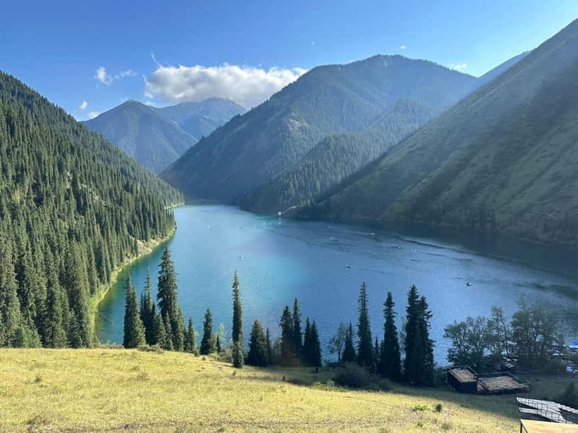 From Almaty: Charyn Canyon and Kolsai-Kaindy Lakes Day Trip - Guiding quality and the role of communication