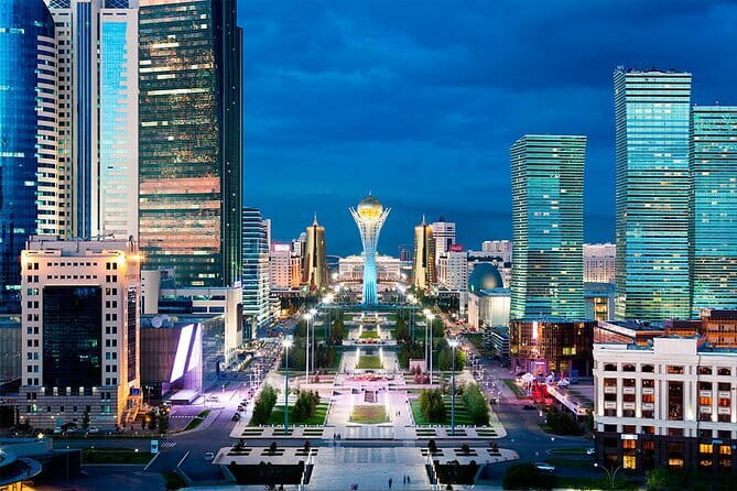 Guided Night Time Tour of Astana in a Private Car - Guides Who Can Make the Evening Easier
