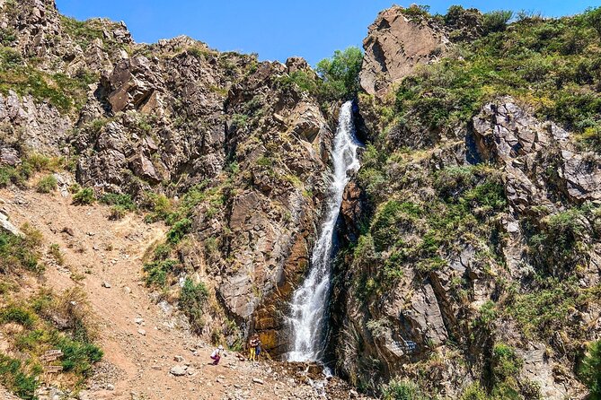 Issyk lake half - day tour - Who will enjoy this private morning