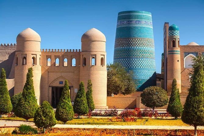Private tour from Almaty 6 days in Kazakhstan and Kyrgyzstan - Day 6: Osh Bazaar and the final morning