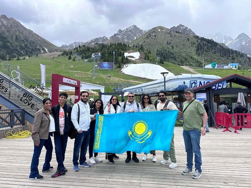 Small Group: Almaty Top 6 locations - One day from Almaty streets to the Tian Shan